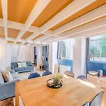 MONTMARTRE Sacré-Coeur, appartement jardin 6 à 8P